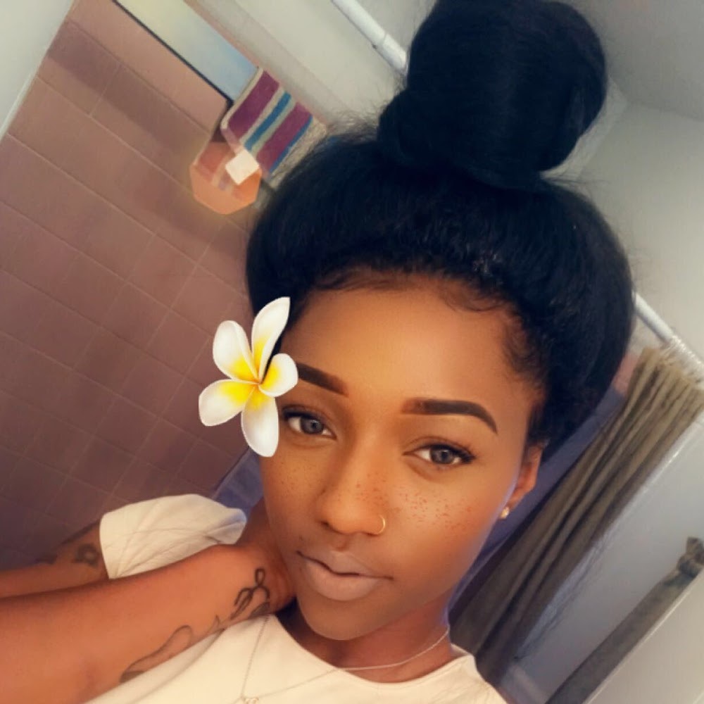 Meet your Posher, Deandrea